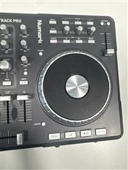 NUMARK ELECTRONICS MIXTRACK PRO